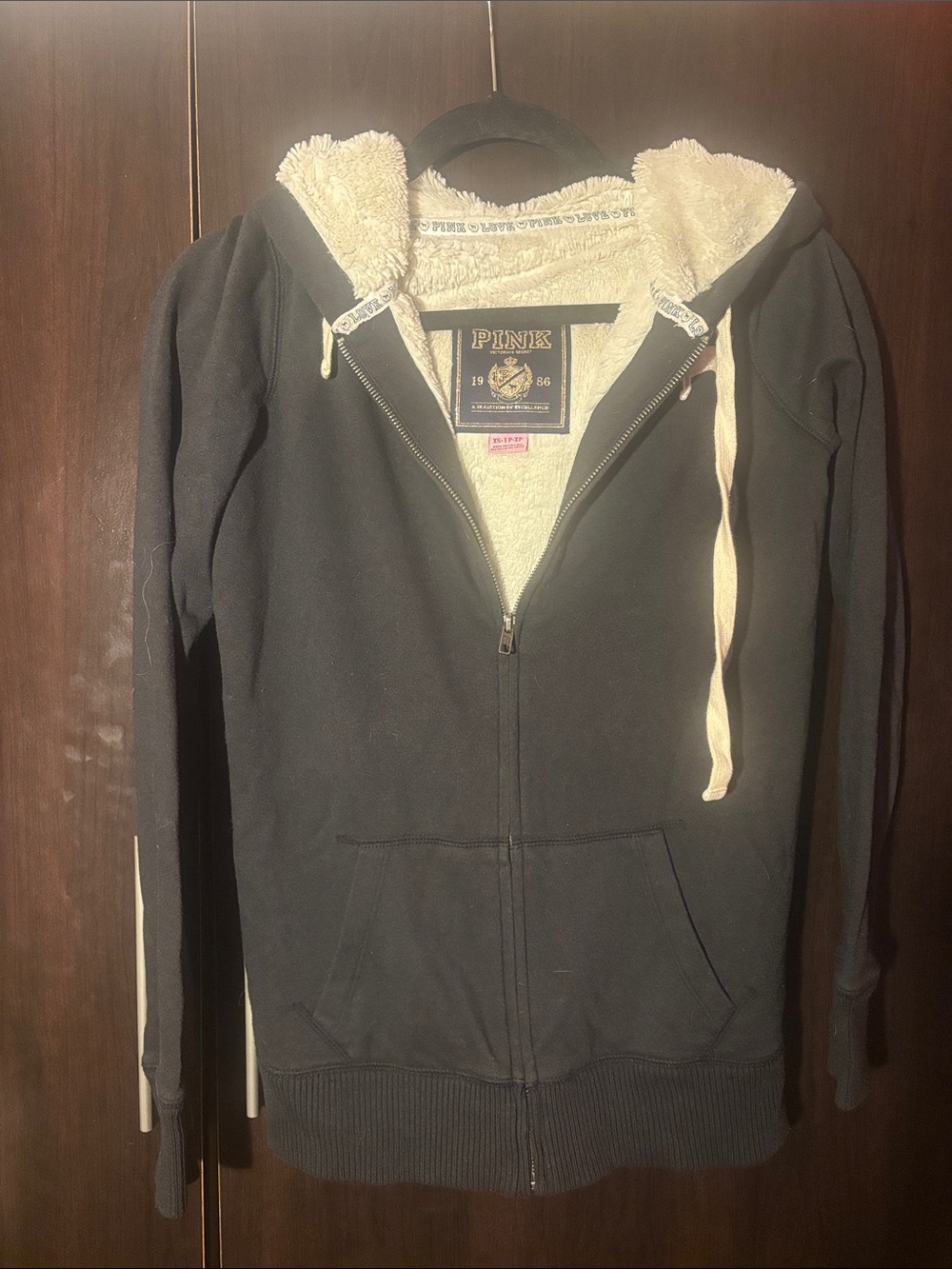 PINK Victoria's Secret Bllack Zip-Up Hoodie with Cream Sherpa Lining